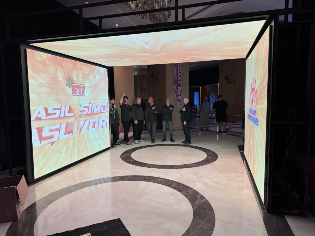 LED Ekran Standı – Proje 01